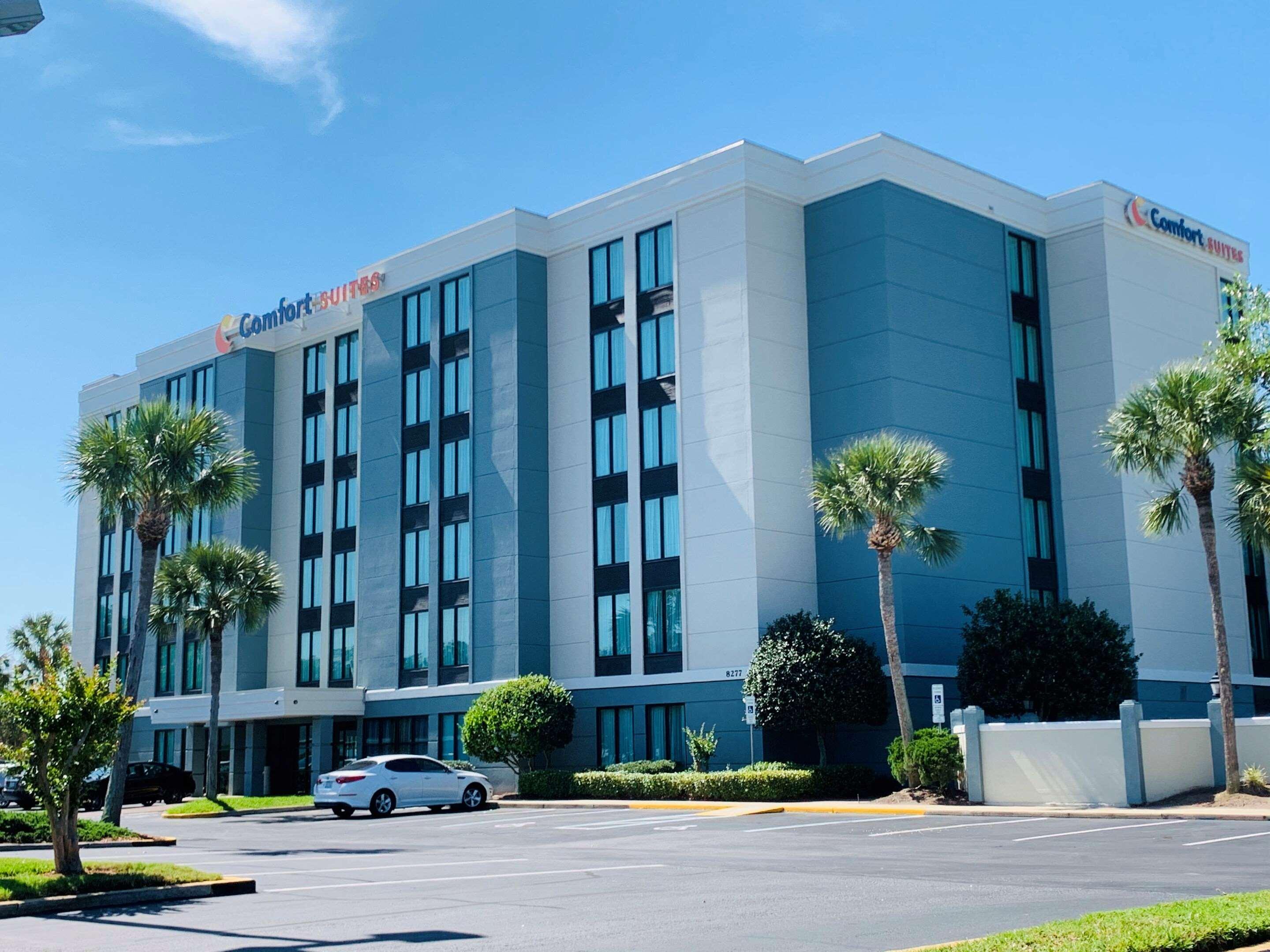 Comfort Suites Baymeadows Near Butler Blvd Джаксънвил Екстериор снимка