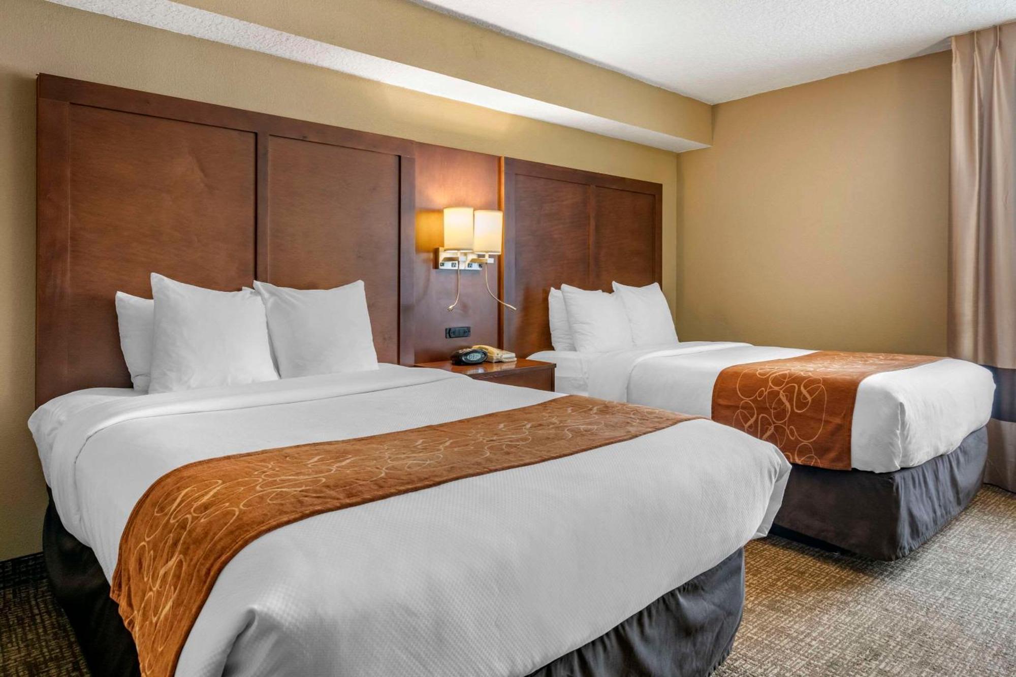 Comfort Suites Baymeadows Near Butler Blvd Джаксънвил Екстериор снимка