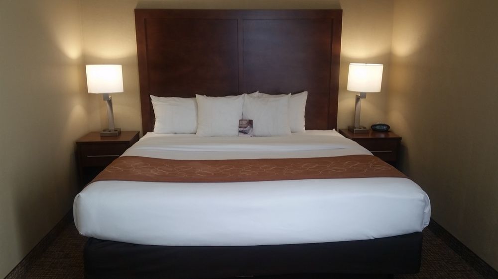 Comfort Suites Baymeadows Near Butler Blvd Джаксънвил Екстериор снимка