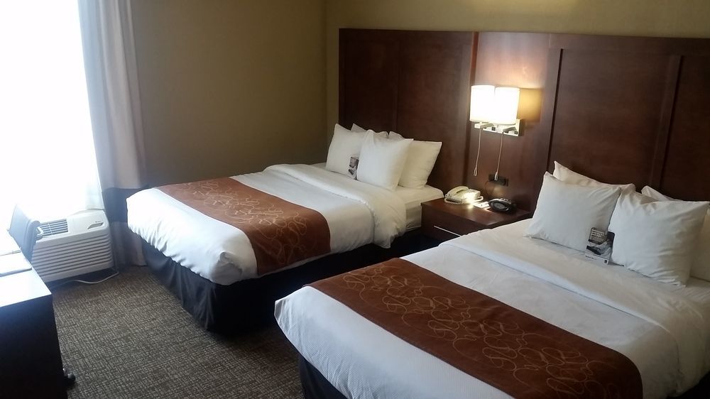 Comfort Suites Baymeadows Near Butler Blvd Джаксънвил Екстериор снимка